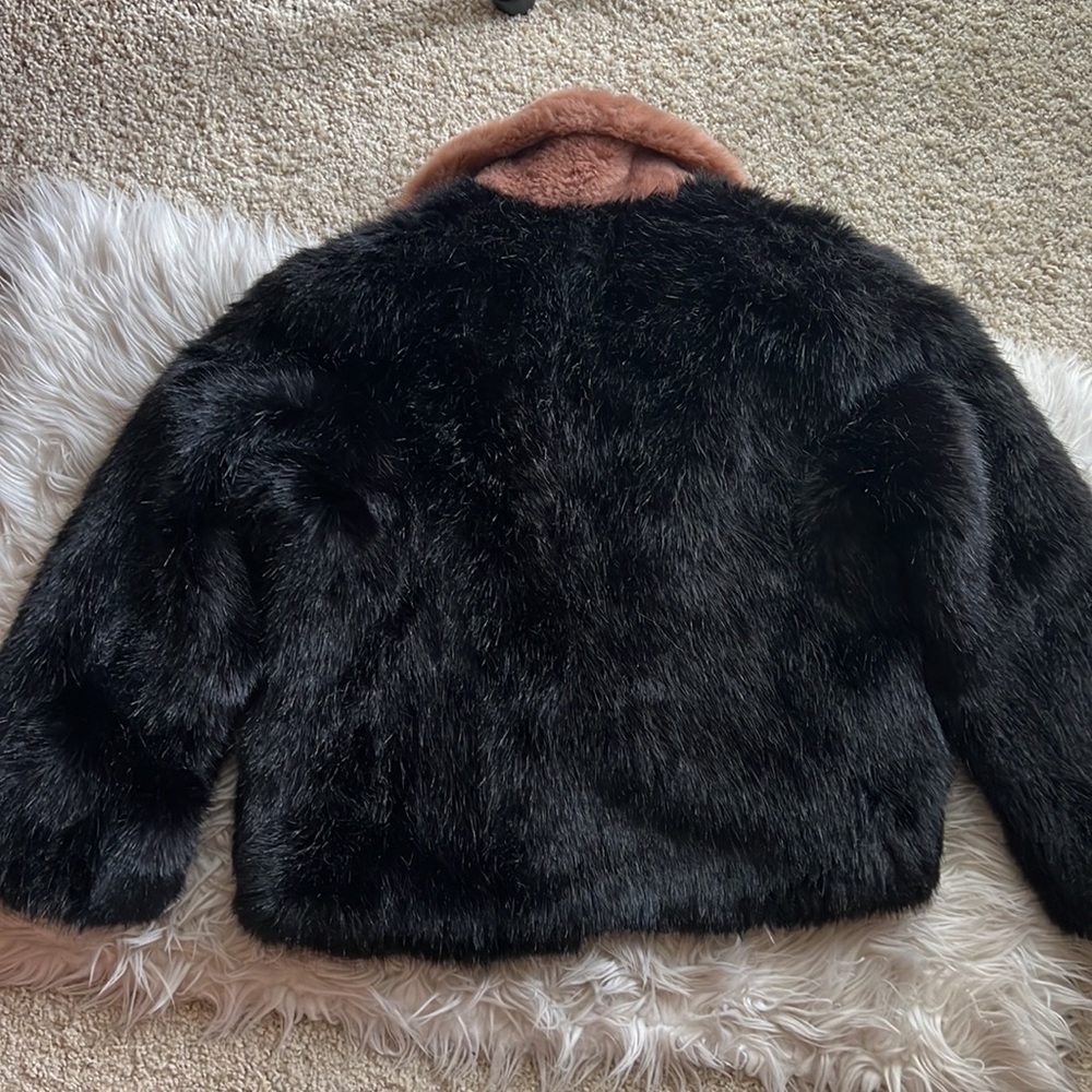 AINEA Italian black faux fur coat with contrast trim - Picture 12 of 15